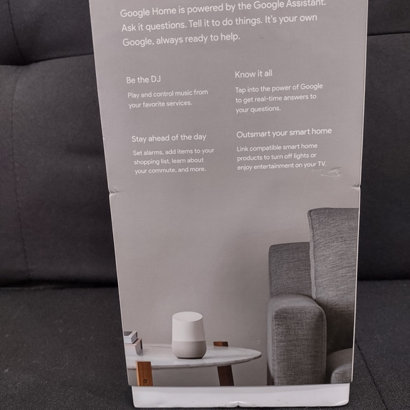 Google Home Voice-Activated speaker by Google - Picture 3 of 5